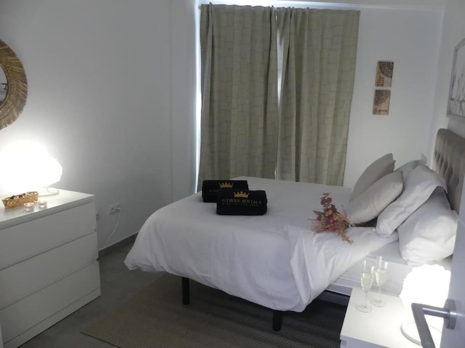19 Piso Centrico, Nuevo Y Bien Equipado En La Trinidad Apartman La Laguna  Kültér fotó